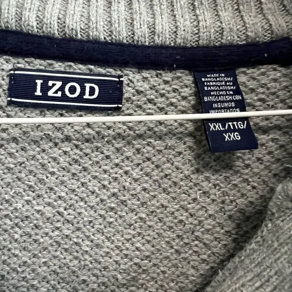 Izod men’s pullover